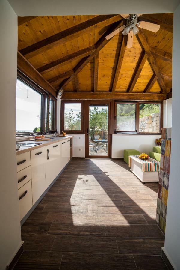 Poseydon Beach Bungalow Млини Екстер'єр фото